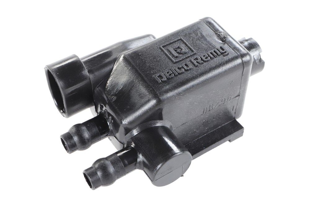 GM Genuine Parts Evaporative Emission Canister Purge Solenoid Valve