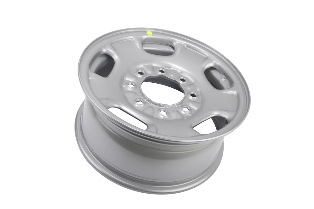 GM Genuine Parts Painted 17x7.5 Wheel