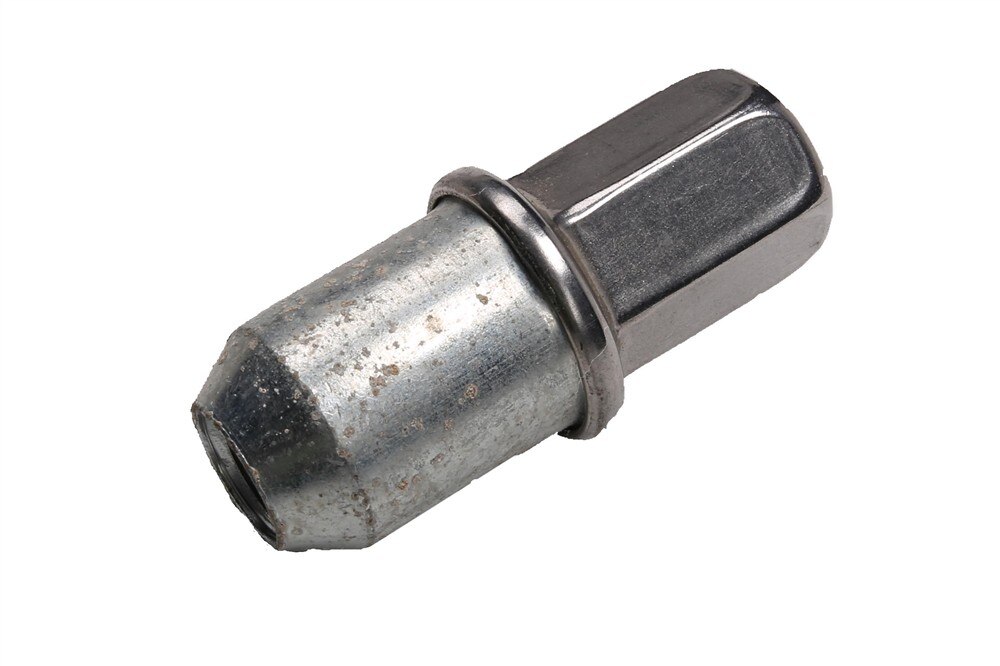 GM Genuine Parts Wheel Nut