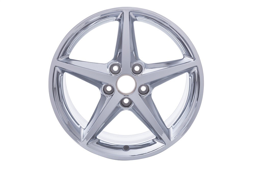 GM Genuine Parts Chrome 18x8.5 Front Wheel
