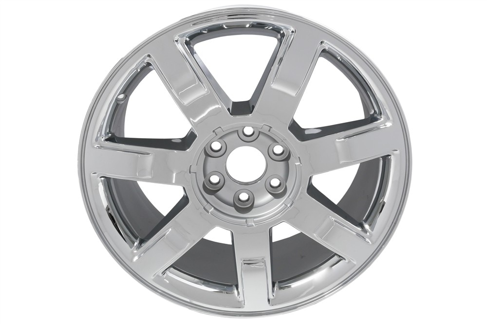 GM Genuine Parts Chrome 22x9 Wheel