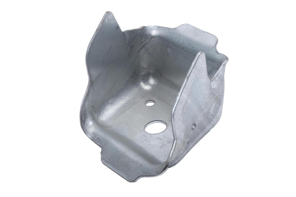 GM Genuine Parts Rear Driver Side Cross Member Bracket