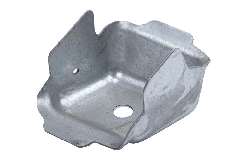 GM Genuine Parts Rear Passenger Side Cross Member Bracket