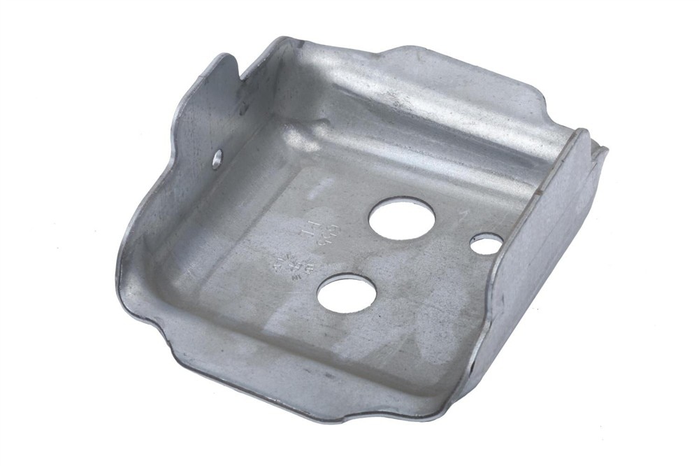 GM Genuine Parts Rear Driver Side Cross Member Bracket