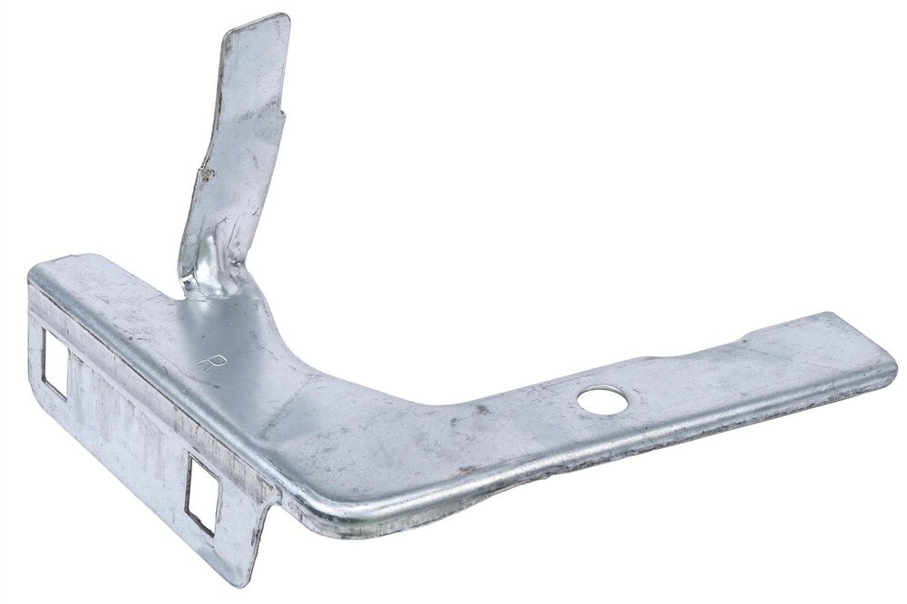 GM Genuine Parts Passenger Side Headlamp Bracket
