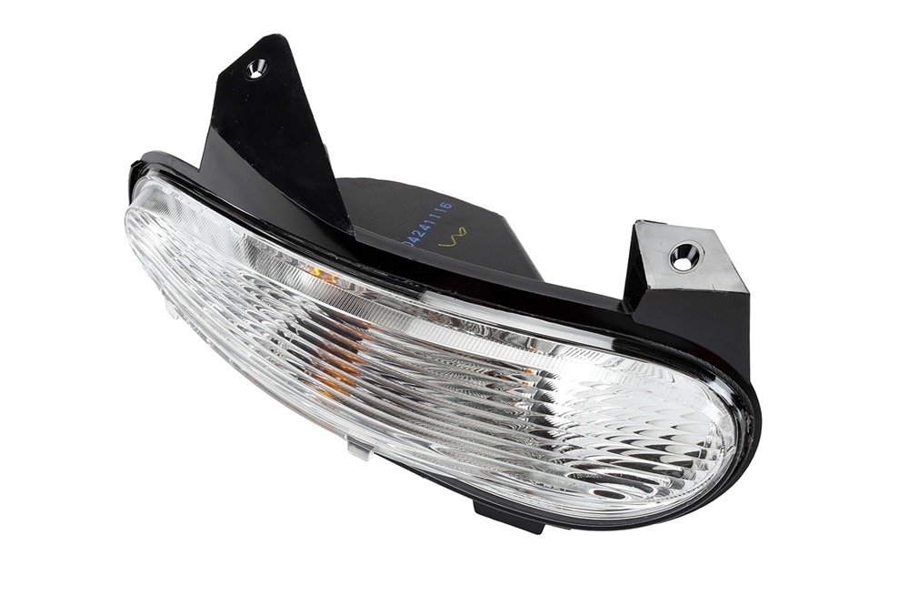 GM Genuine Parts Driver Side Parking and Turn Signal Lamp