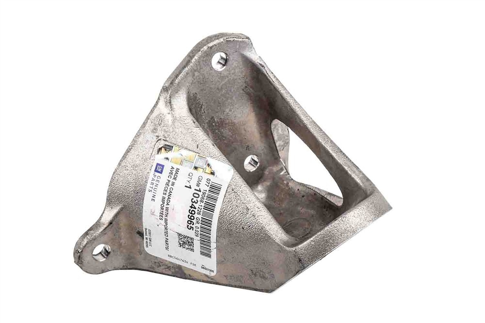 GM Genuine Parts Passenger Side Engine Mount Bracket