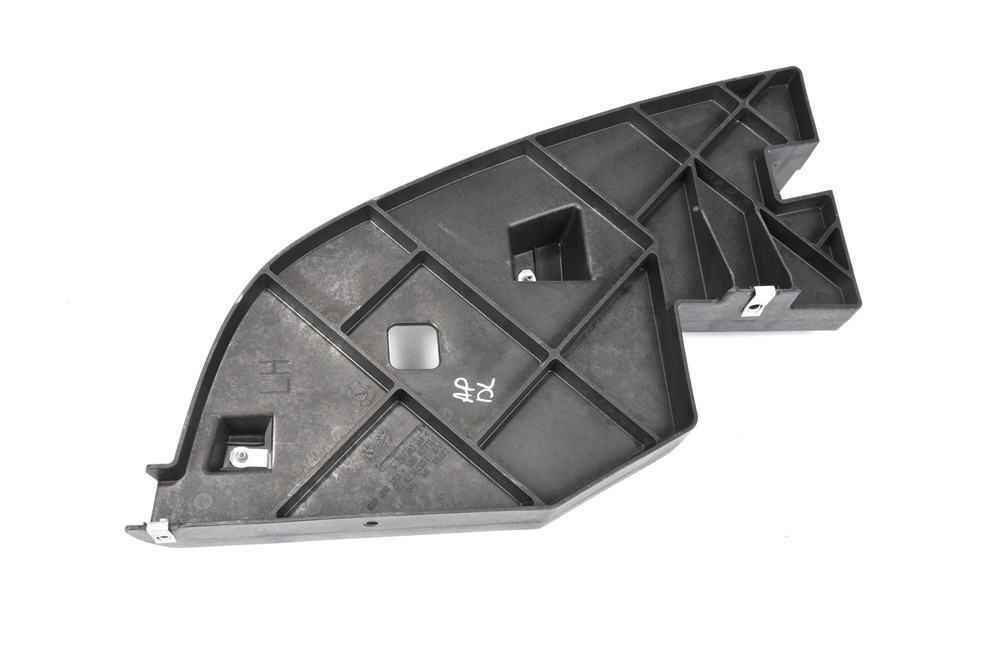 GM Genuine Parts Front Bumper Outer Front Driver Side Filler