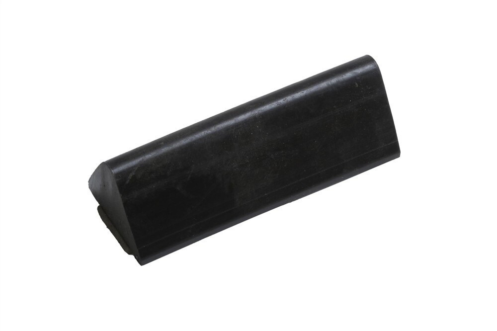 GM Genuine Parts Black Body Side Trim Panel Retainer