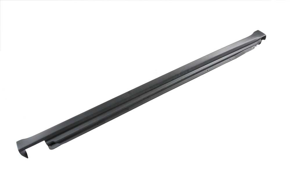 GM Genuine Parts Charcoal Passenger Side Rocker Panel Molding