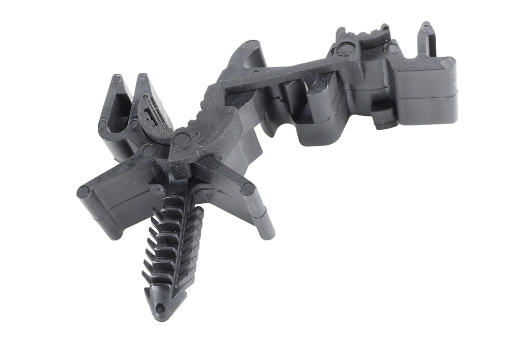 GM Genuine Parts Fuel Feed Pipe Clip
