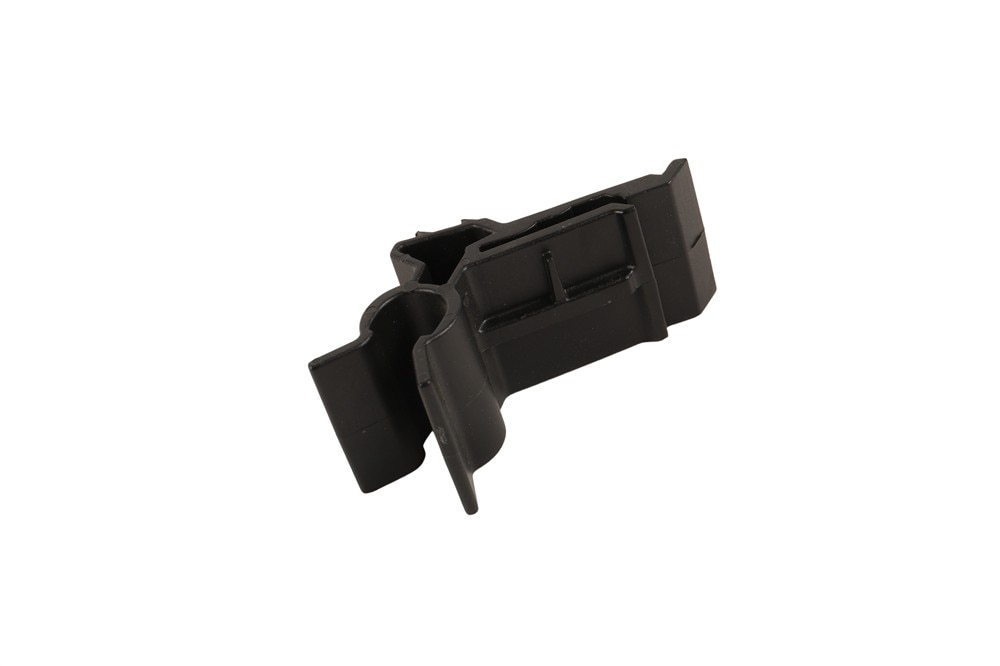 GM Genuine Parts Double Clip Liftgate Trim Retainer