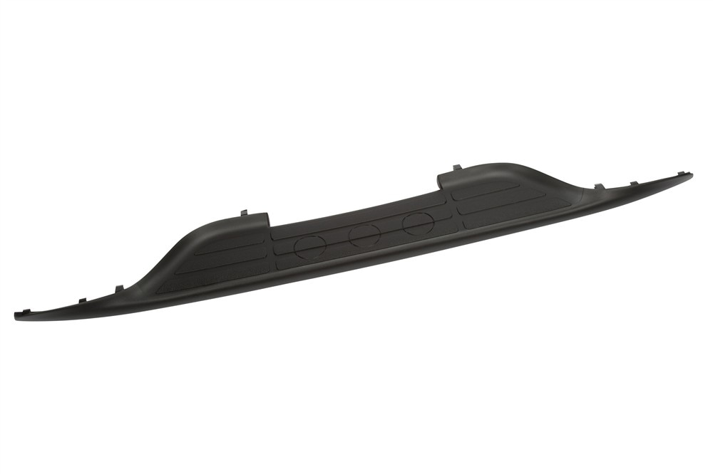 GM Genuine Parts Rear Bumper Step Pad