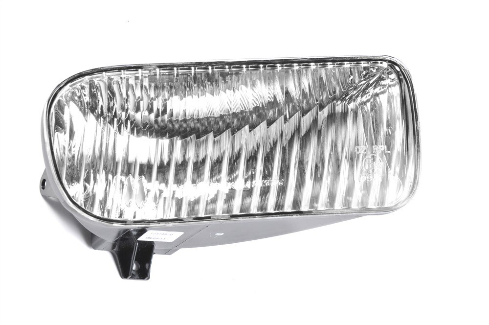 GM Genuine Parts Halogen Passenger Side Front Fog Lamp