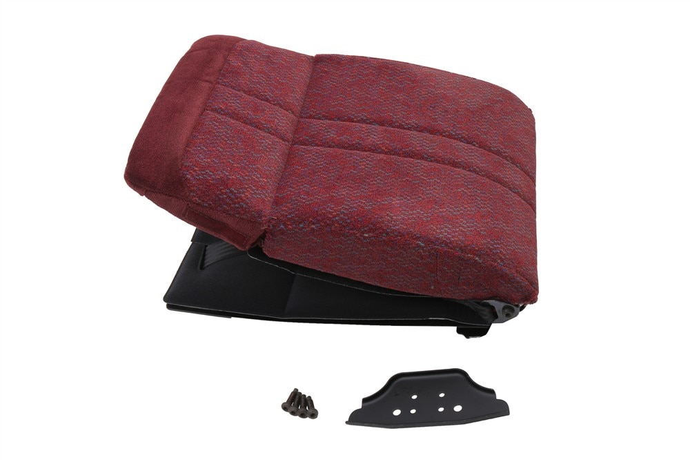 GM Genuine Parts Red Child Seat