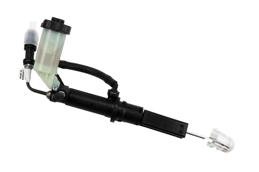 GM Genuine Parts Clutch Master Cylinder