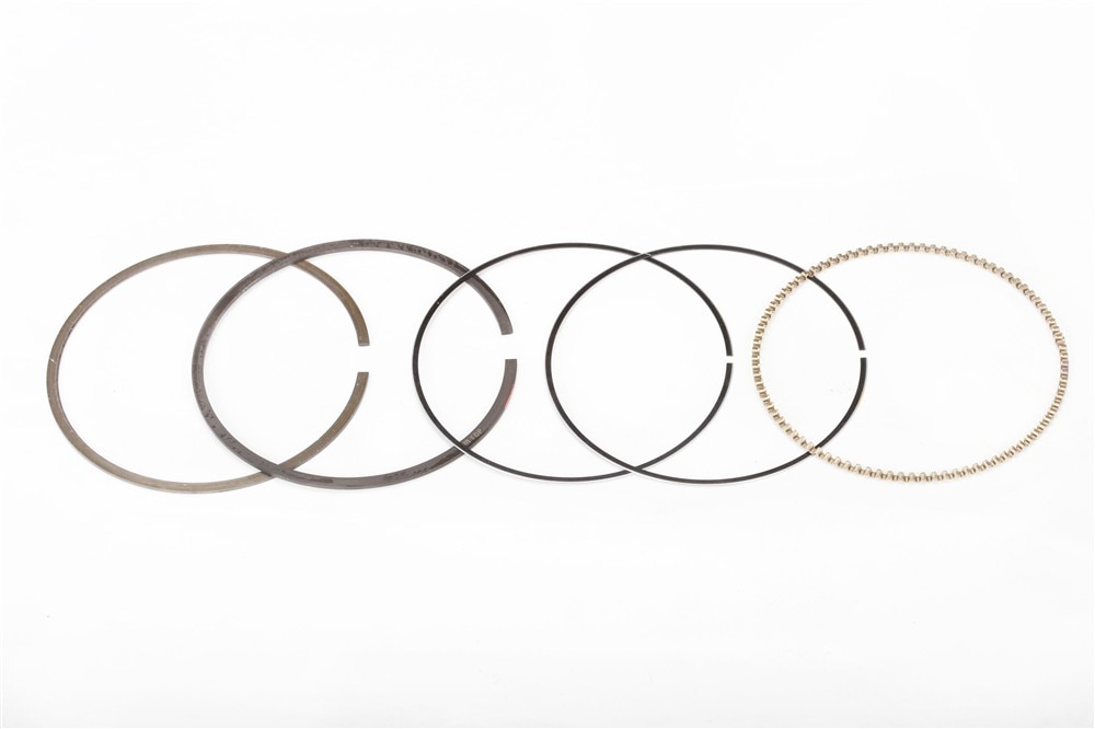 GM Genuine Parts Engine Piston Ring Kit