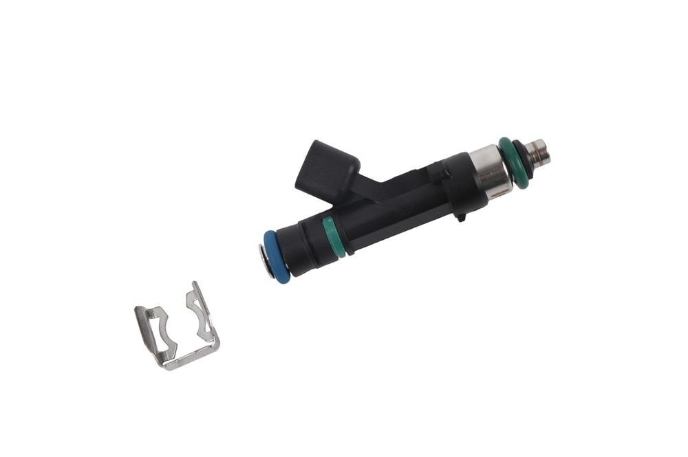 GM Genuine Parts Sequential Multi-Port Fuel Injector Kit with Fuel Injector, Clip, and Seals