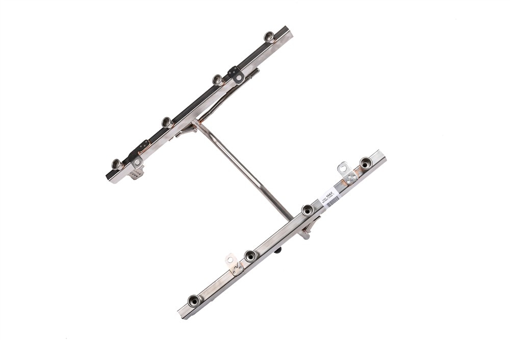 GM Genuine Parts Multiport Fuel Injection Fuel Rail