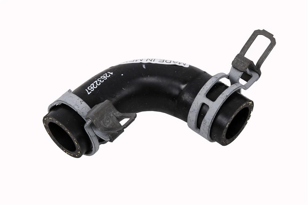 GM Genuine Parts Exhaust Gas Recirculation (EGR) Valve Cooling Feed Hose