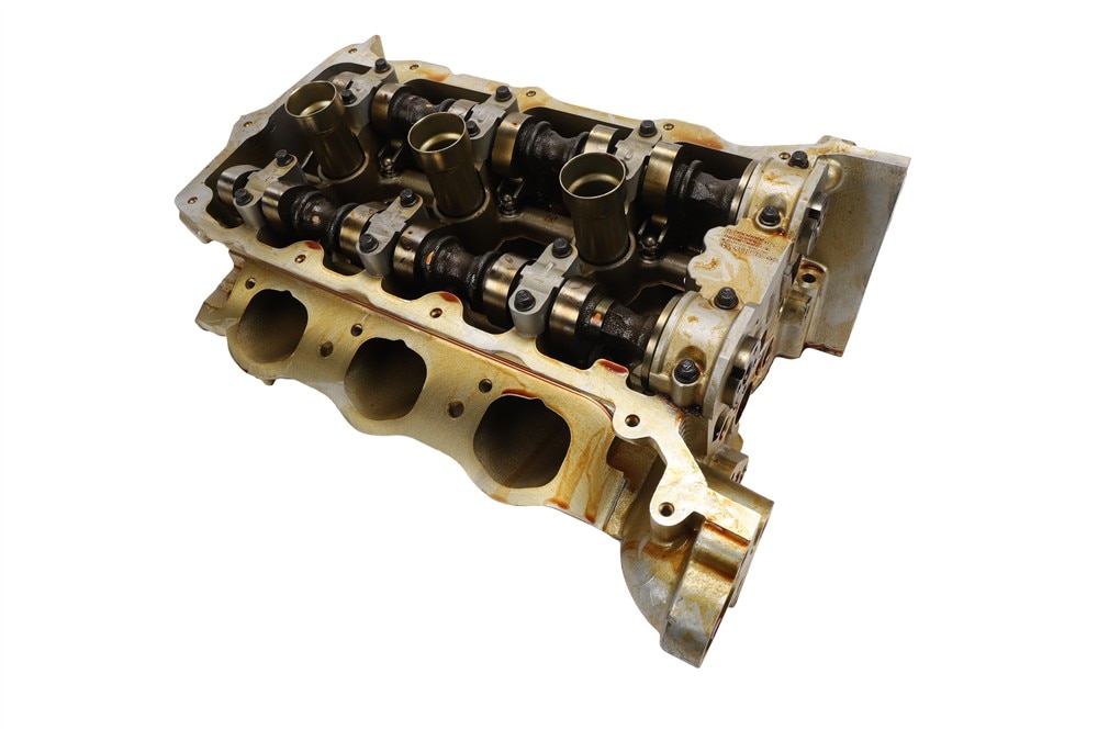 GM Genuine Parts Driver Side Engine Cylinder Head