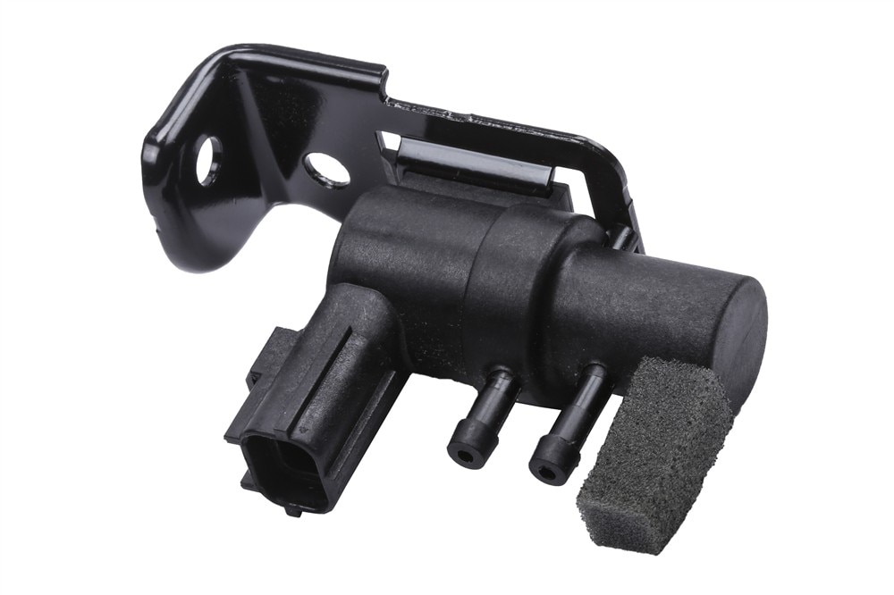 GM Genuine Parts Supercharger Belt Tensioner Bracket