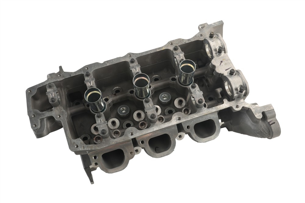 GM Genuine Parts Driver Side Engine Cylinder Head