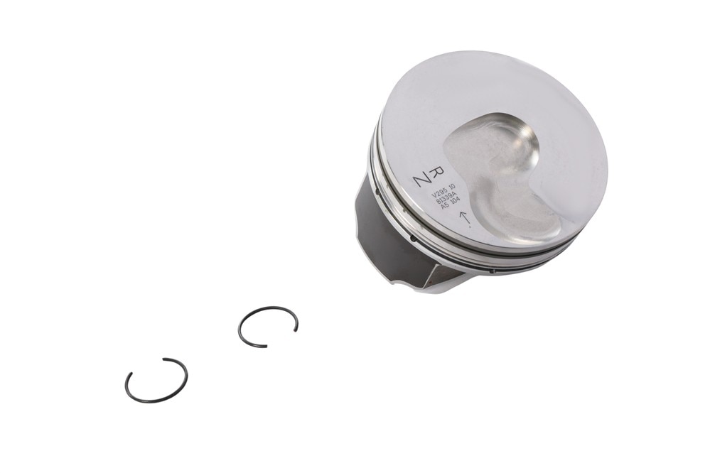 GM Genuine Parts Passenger Side Engine Piston Kit