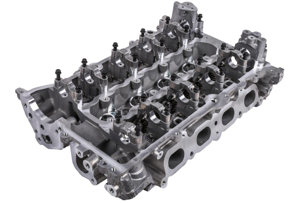GM Genuine Parts Engine Cylinder Head