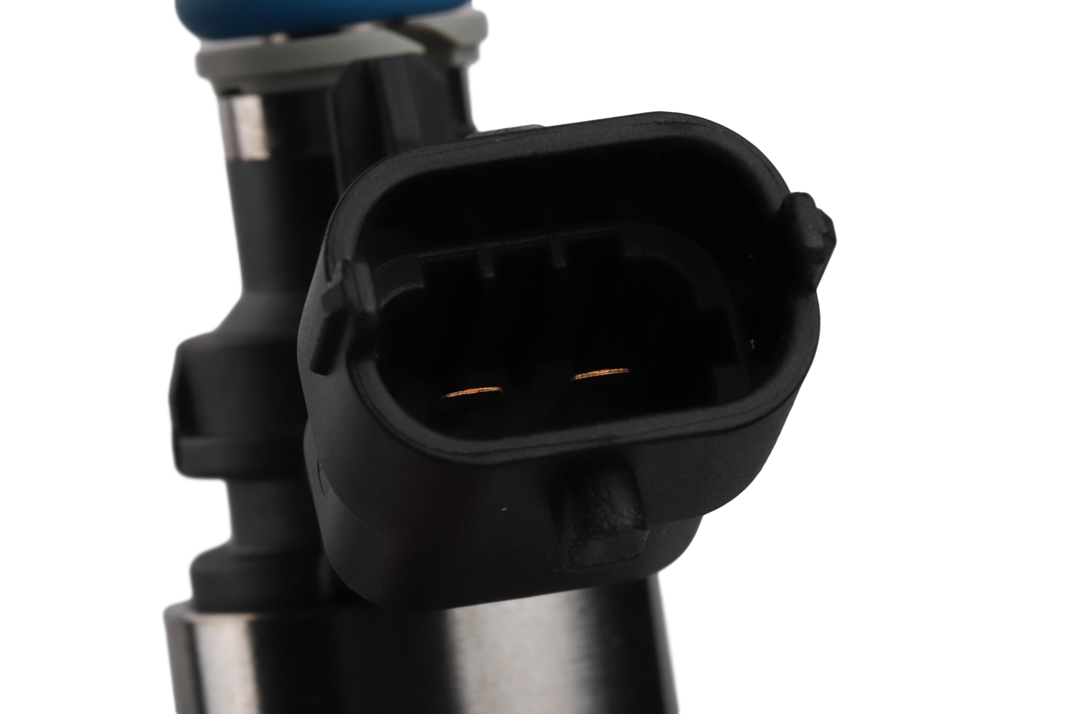 Buick GM Genuine Parts Indirect Fuel Injector Assembly
