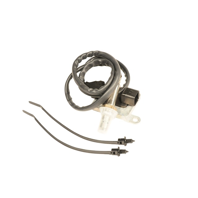 GM Genuine Parts Nitrogen Oxide Sensor Kit with Clips (Programming Required)