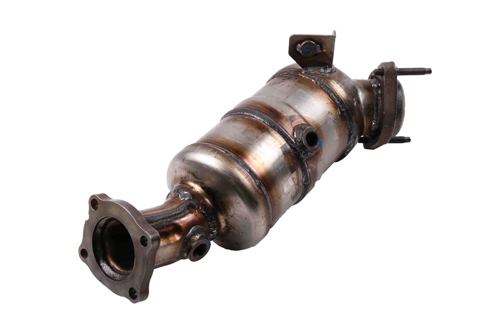 GM Genuine Parts Driver Side 3-Way Catalytic Converter with Flange, Bushings, Studs, and Seal