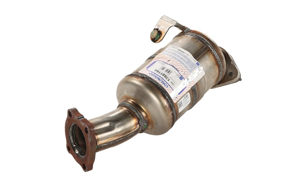GM Genuine Parts Passenger Side Warm Up Three-Way Catalytic Converter