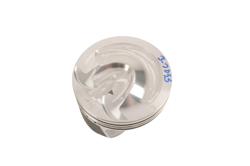 GM Genuine Parts Drivers Side Pin and Oil Piston