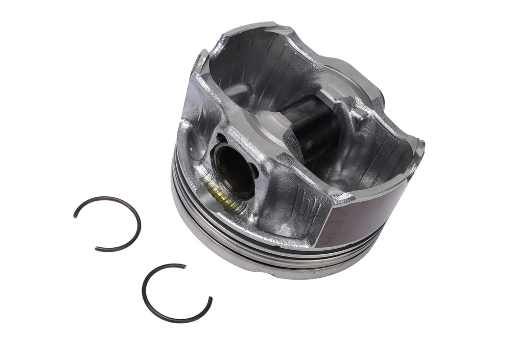 GM Genuine Parts 0.5mm Oversize LTA Piston Kit with Pin and Retainers(Left)