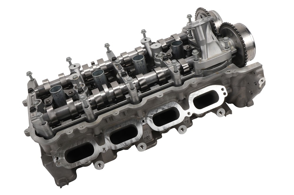 GM Genuine Parts Driver Side Cylinder Head with Valves