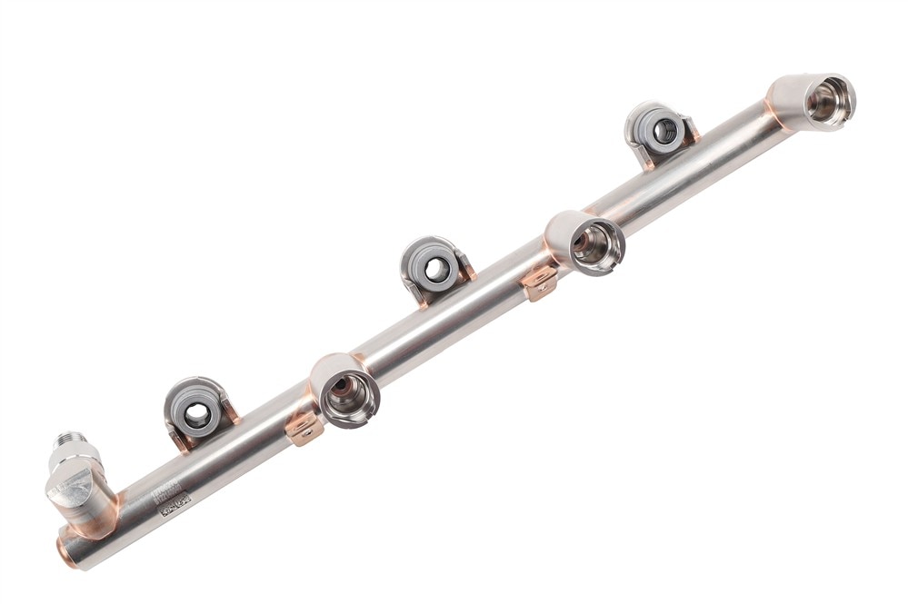 GM Genuine Parts Passenger Side Fuel Injection Fuel Rail