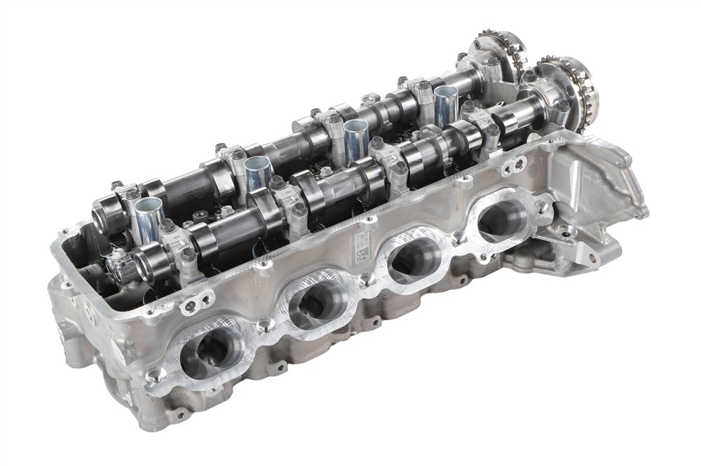 GM Genuine Parts Driver Side Cylinder Head with Valves