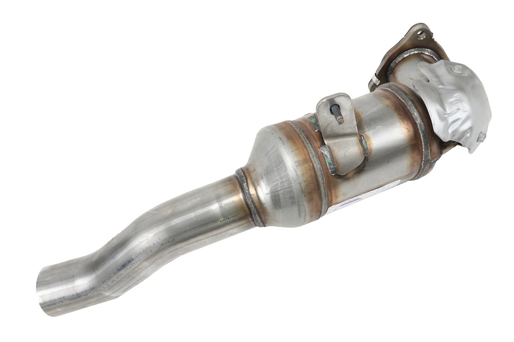GM Genuine Parts Driver Side Warm Up Three-Way Catalytic Converter Kit with Exhaust Pipe