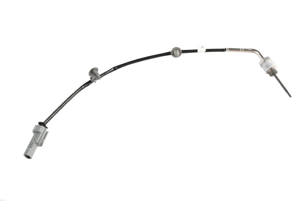 GM Genuine Parts Exhaust Gas Temperature Sensor (Bank 1 Sensor 2) (Programming Required)