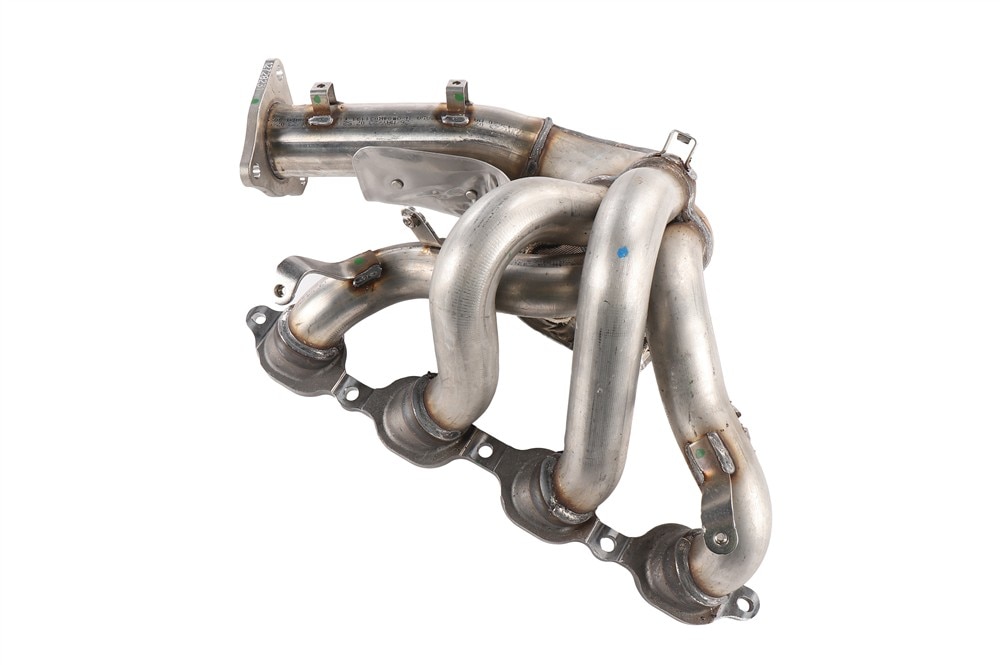 GM Genuine Parts Passenger Side Exhaust Manifold