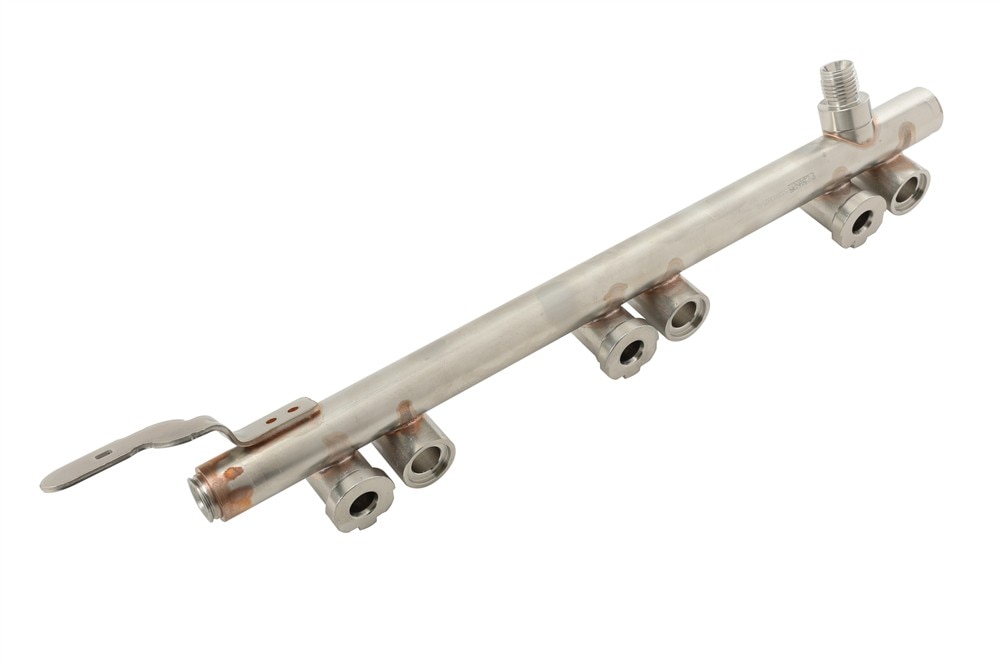 GM Genuine Parts Driver Side Fuel Injection Fuel Rail