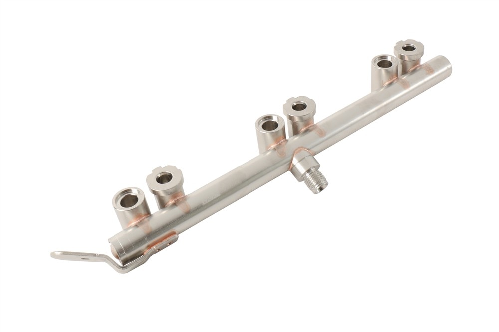 GM Genuine Parts Passenger Side Fuel Injection Fuel Rail