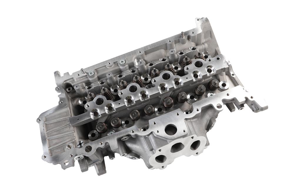 GM Genuine Parts Cylinder Head with Valves