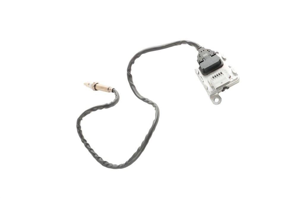 GM Genuine Parts Nitrogen Oxides Sensor | 12741484 | GM Parts