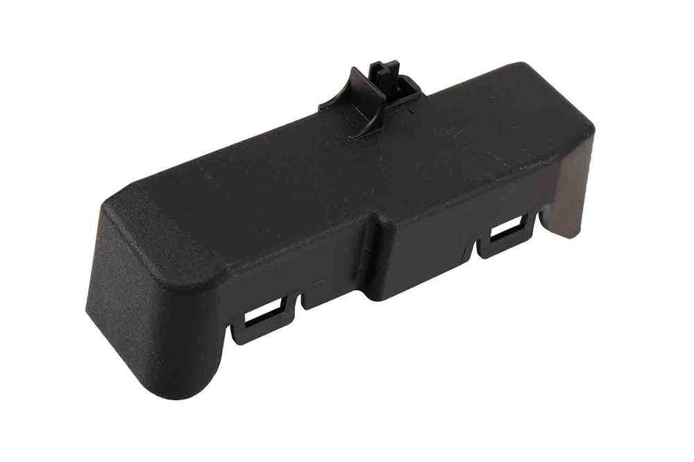 GM Genuine Parts Front Compartment Fuse Block Cover