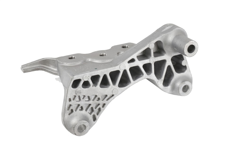 GM Genuine Parts Passenger Side Engine Mount Bracket