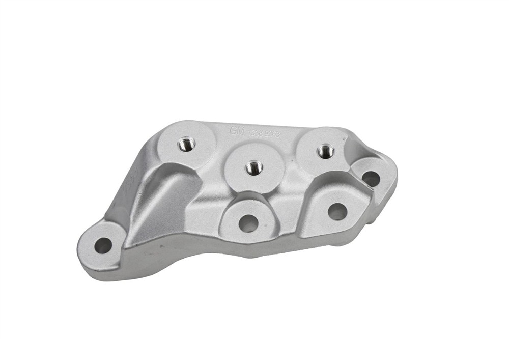 GM Genuine Parts Driver Side Manual Transmission Mount Bracket (Transmission Side)