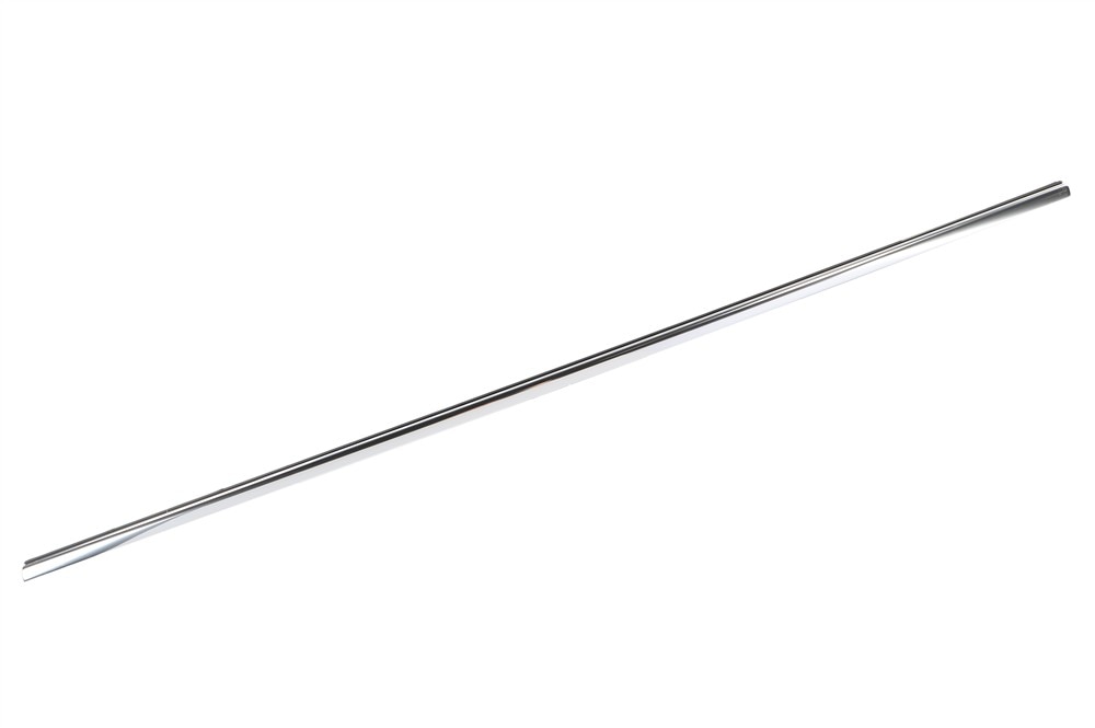 GM Genuine Parts Driver Side Front Door Window Belt Reveal Molding