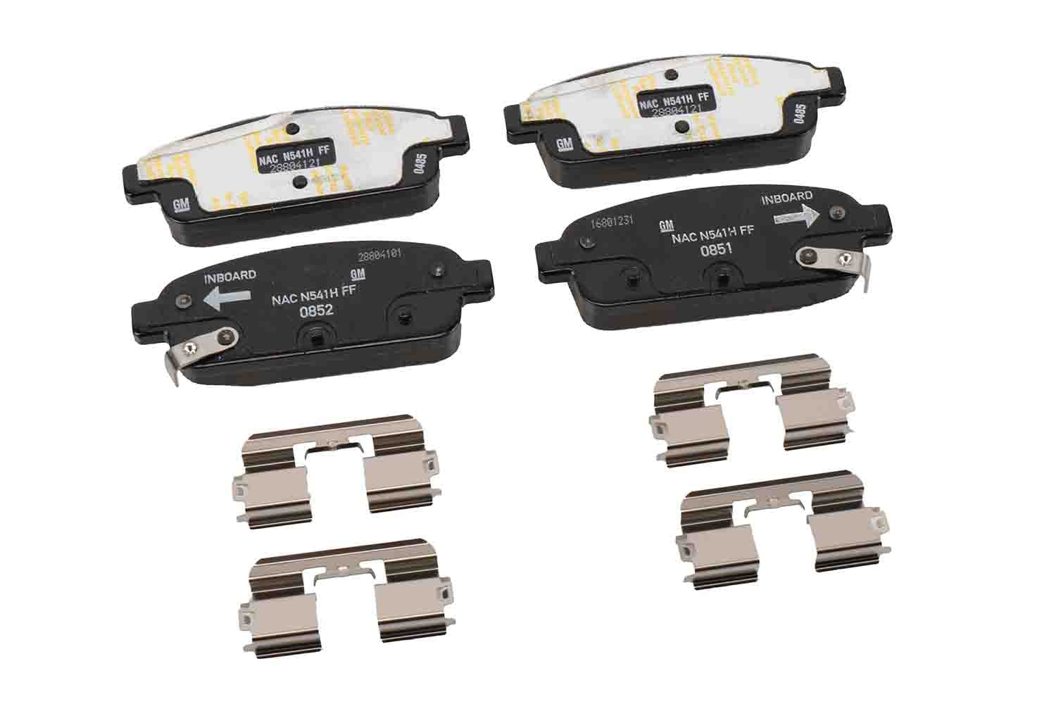 GM Genuine Parts Rear Disc Brake Pad Set with Clips